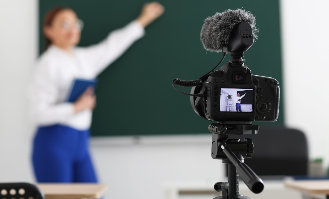 学校案内動画